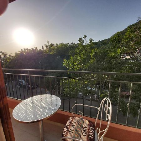 Villa Nadalina Сутоморе Екстериор снимка