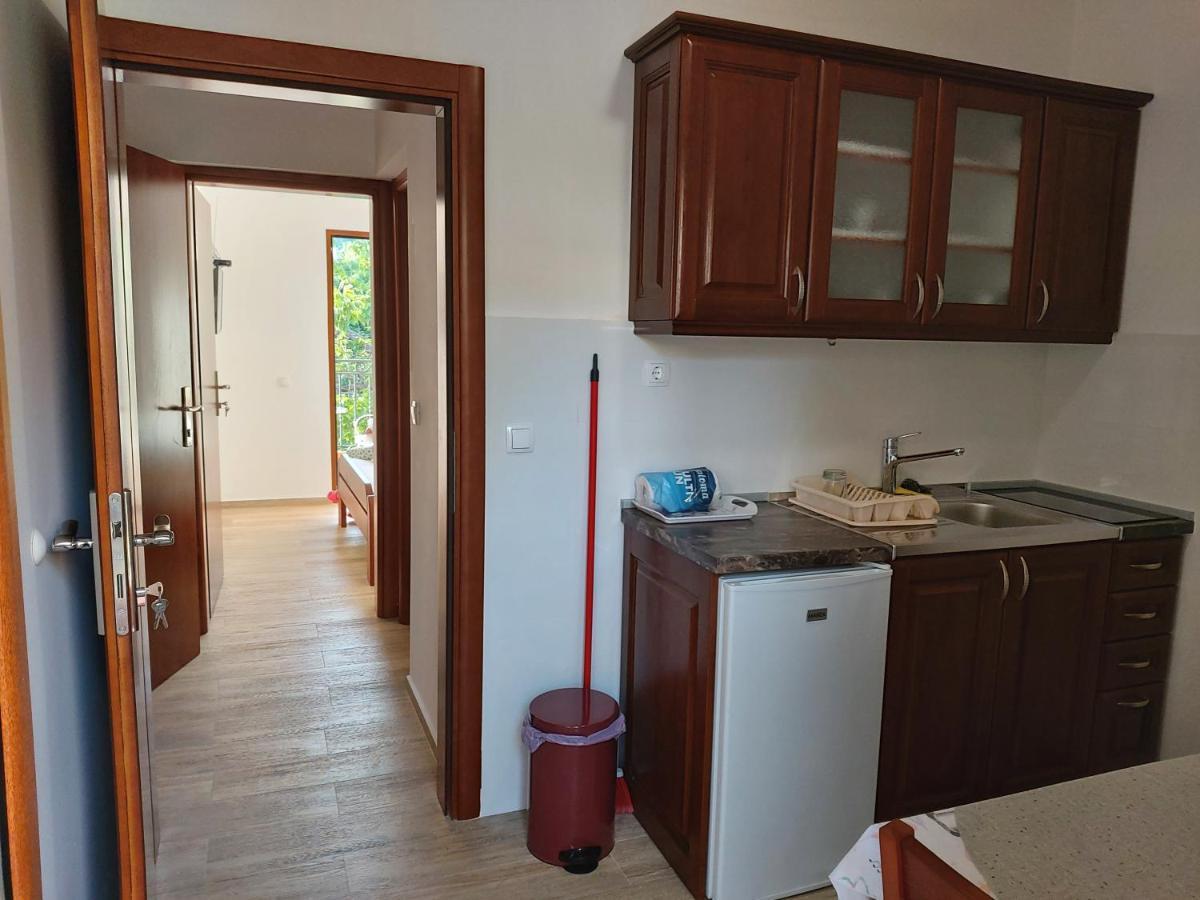 Villa Nadalina Сутоморе Екстериор снимка