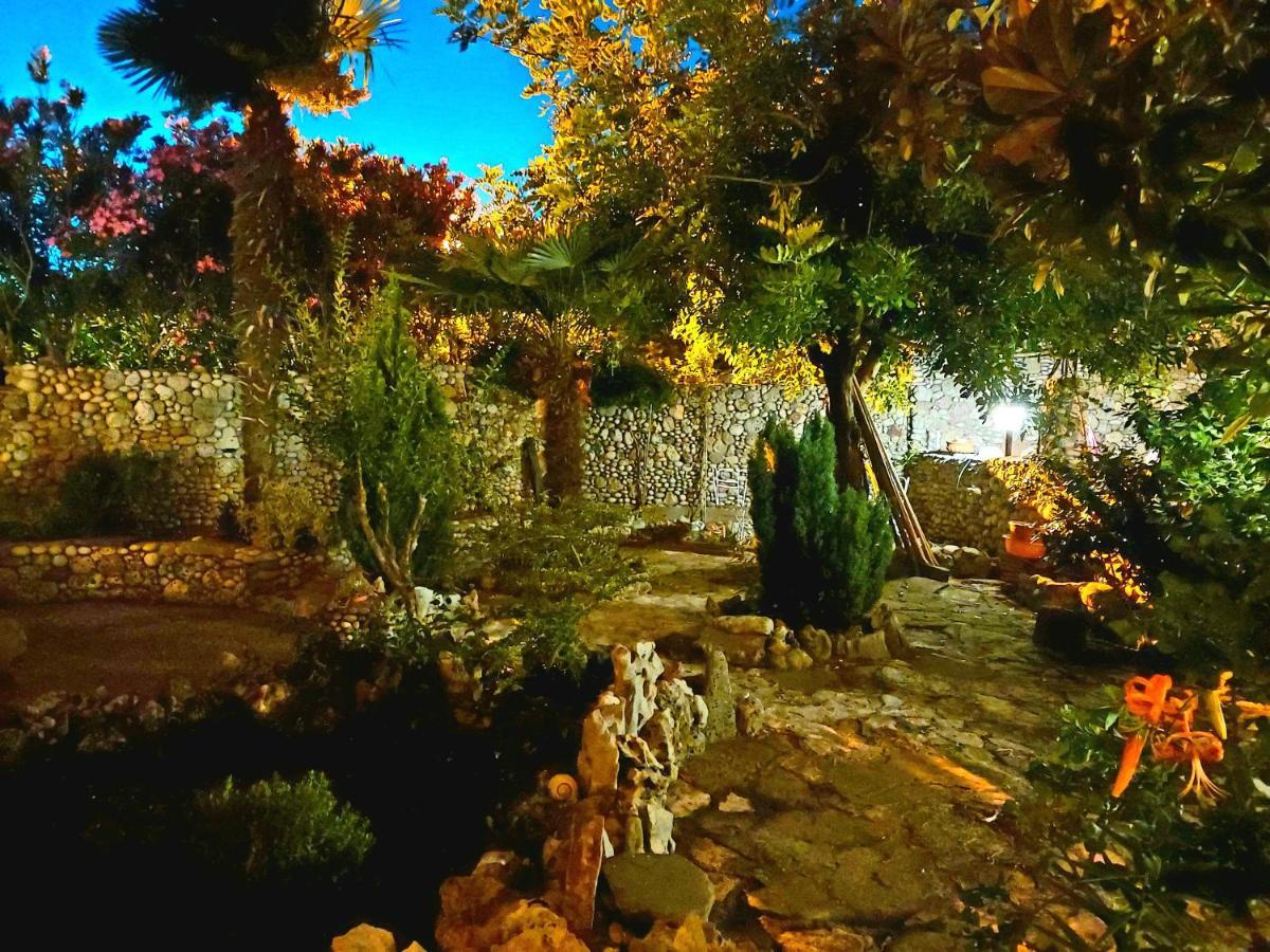 Villa Nadalina Сутоморе Екстериор снимка