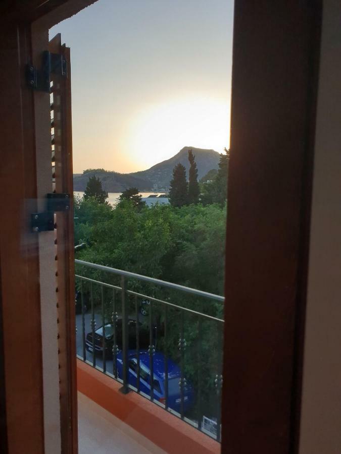 Villa Nadalina Сутоморе Екстериор снимка